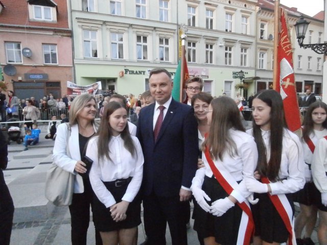 wystpienie  prezydenta 1a